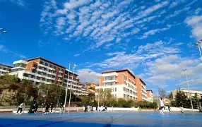 青岛黄海客场爆冷取胜，表现令人惊叹(青岛黄海制药)