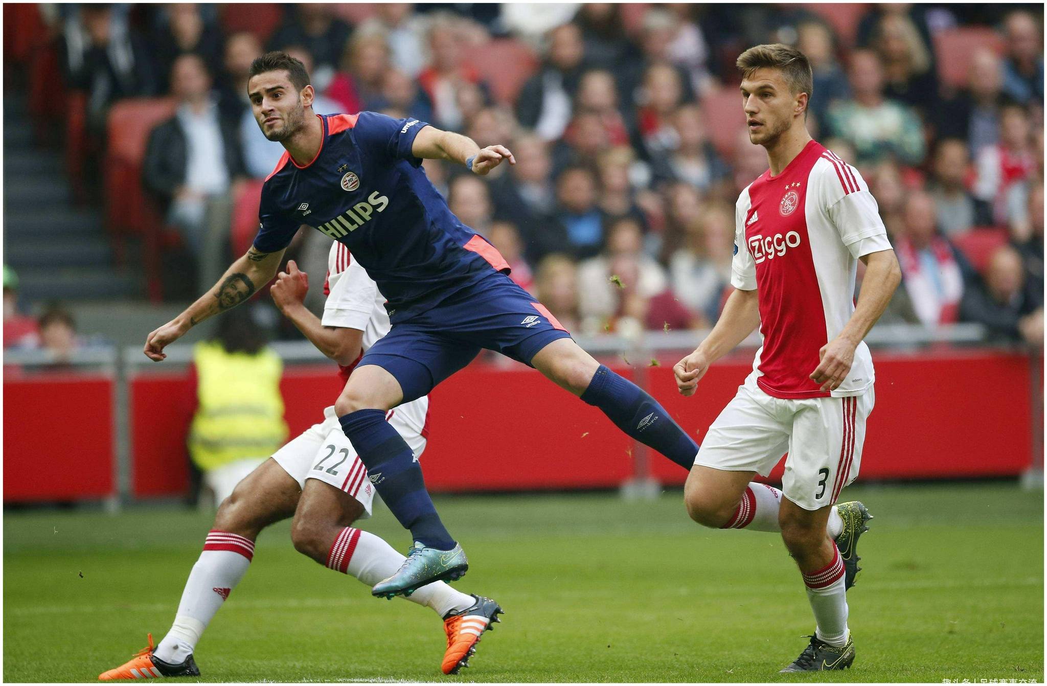 阿贾克斯连胜终结，低迷状态引发球迷担忧的简单介绍